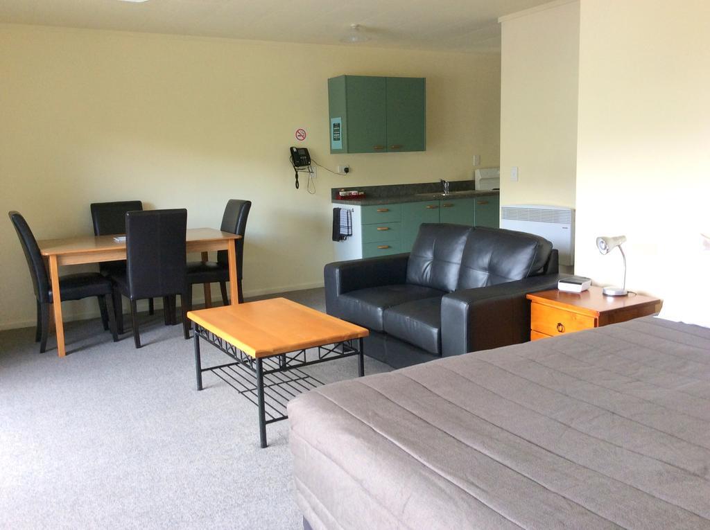 Wanaka Heights Motel Eksteriør billede